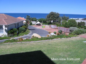 Hermanus Beach Club 263 - ground floor